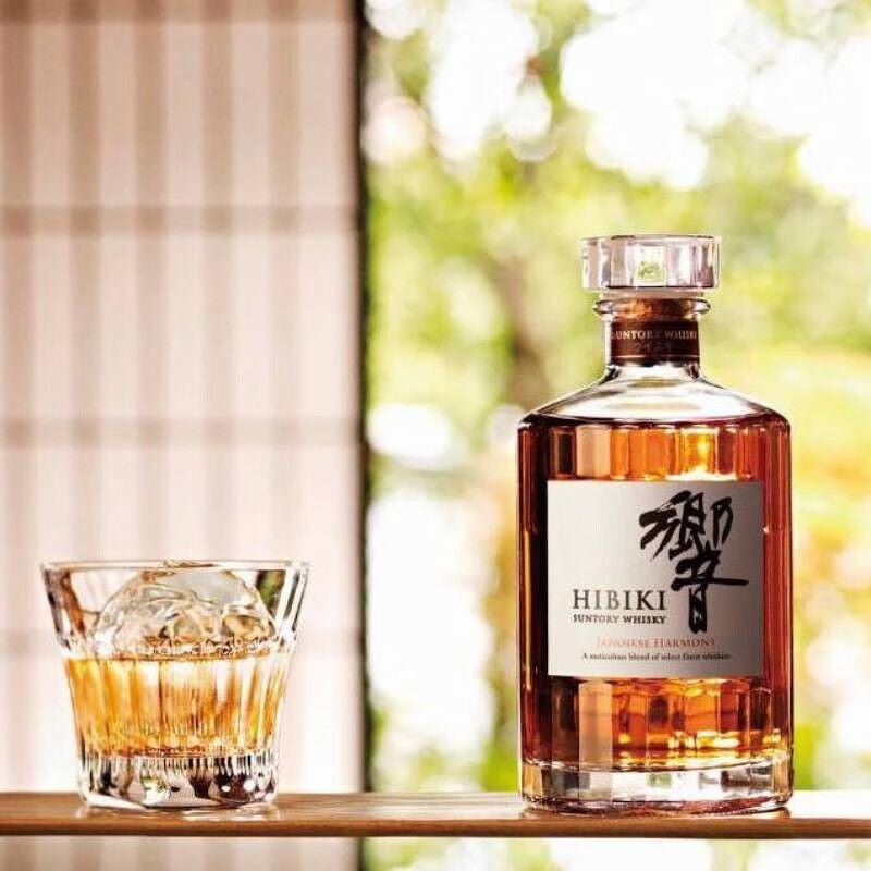 Hibiki Japanese Harmony (700ml) - The Art of Japanese Whisky
