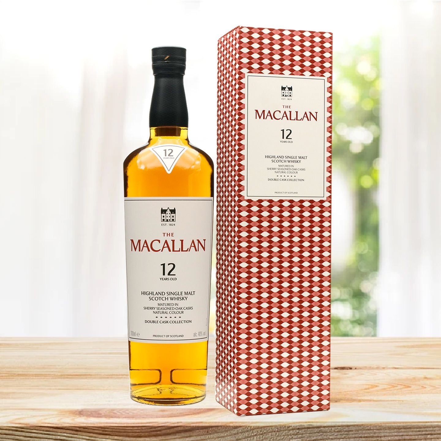 The Macallan 12 Years Old Sherry Oak Single Malt Scotch Whisky – 70cl 40%
麦卡伦 12年 经典雪莉桶 单一麦芽苏格兰威士忌 – 700ml 40%