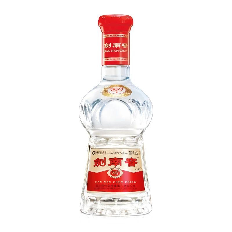 Jiannanchun Crystal Label (52% ABV) - The Classic Sichuan Baijiu
剑南春 水晶剑 (52% Vol) - 经典浓香白酒